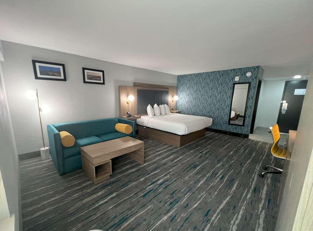 Best Western Plus Mobile Inn And Suites 객실 사진