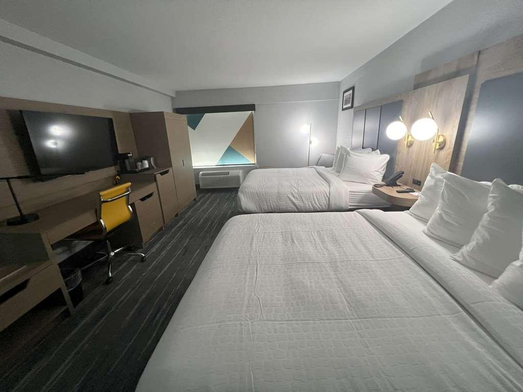 Best Western Plus Mobile Inn And Suites 객실 사진