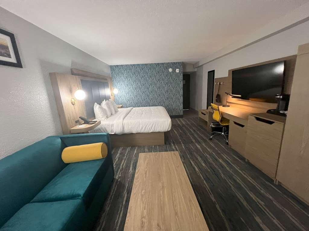 Best Western Plus Mobile Inn And Suites 객실 사진