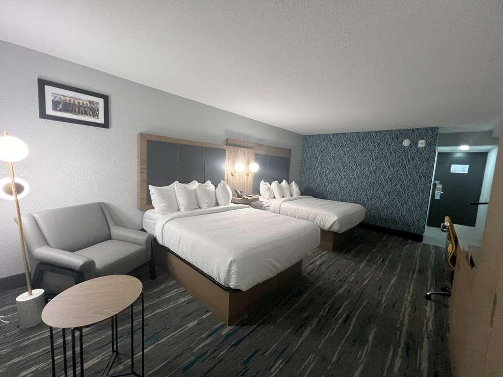 Best Western Plus Mobile Inn And Suites 객실 사진