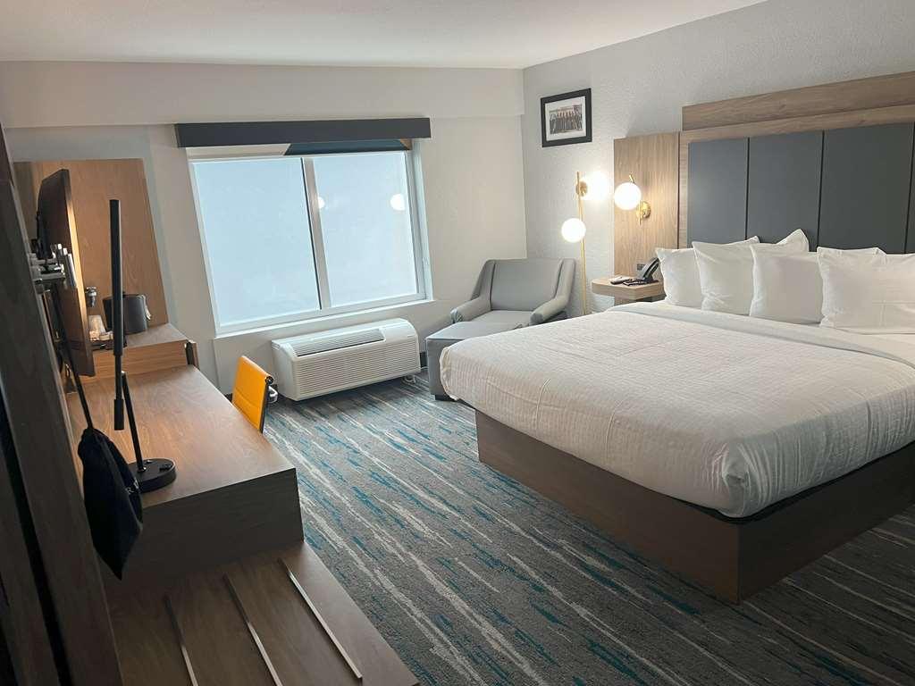 Best Western Plus Mobile Inn And Suites 객실 사진