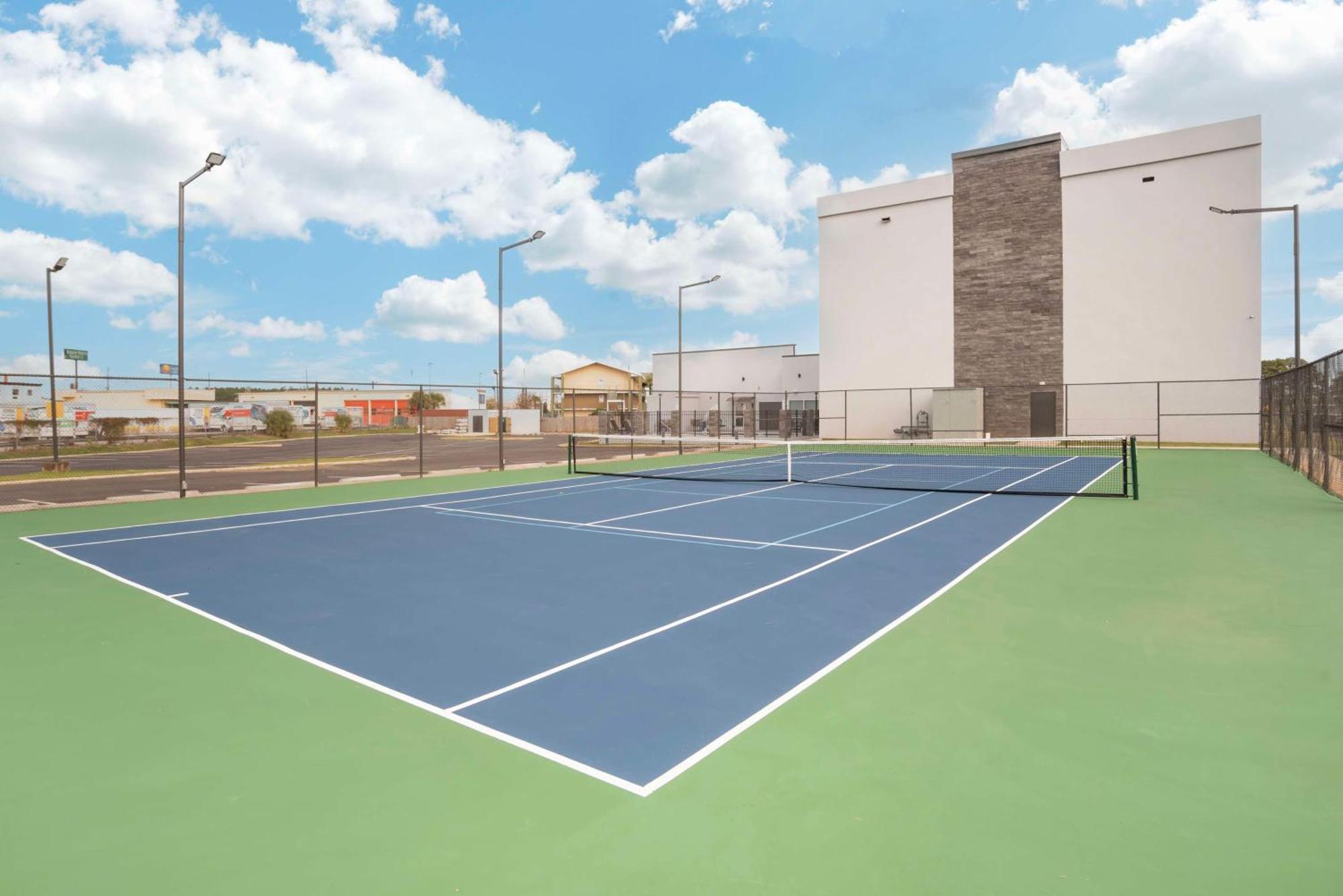 Best Western Plus Mobile Inn And Suites 외부 사진