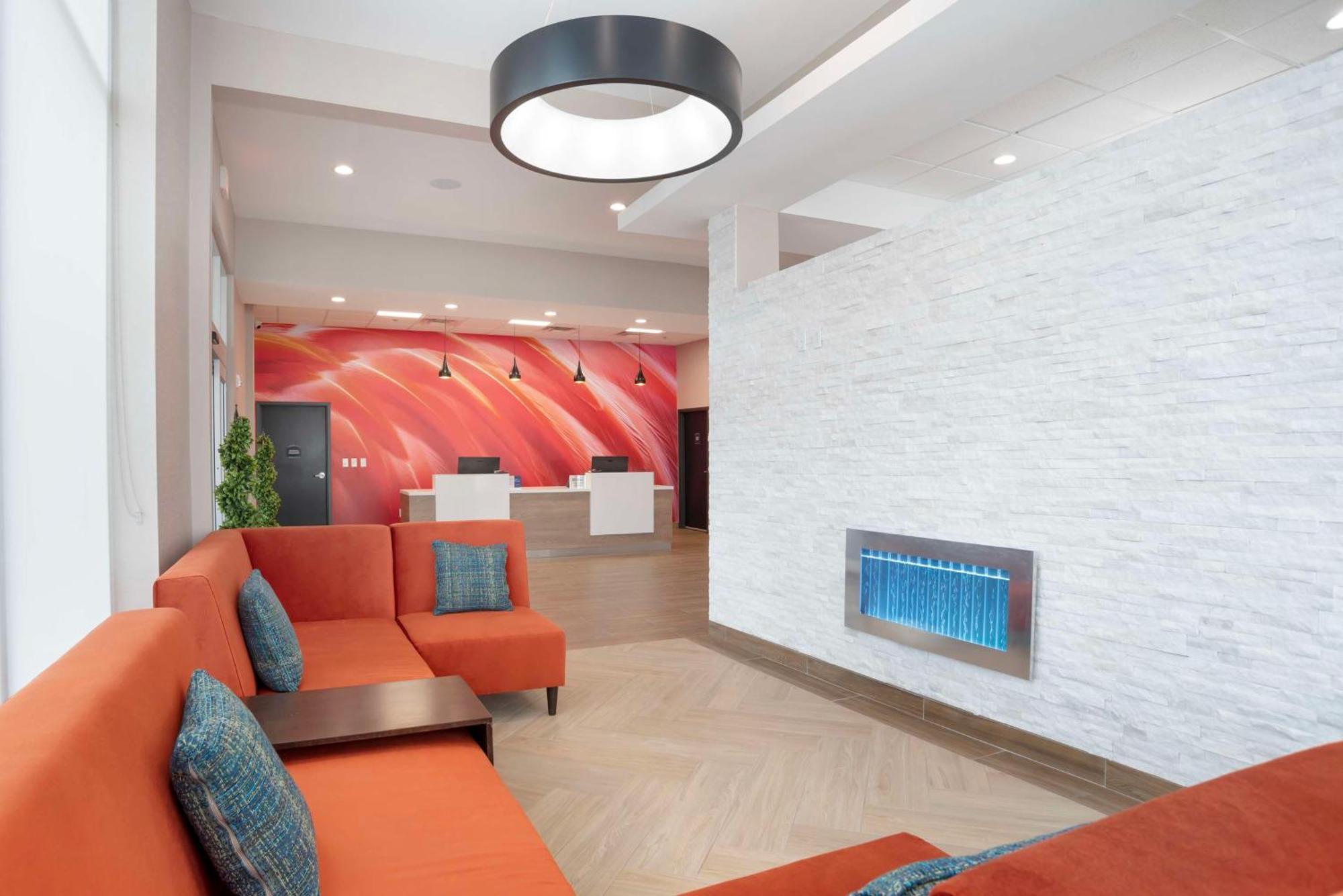 Best Western Plus Mobile Inn And Suites 외부 사진