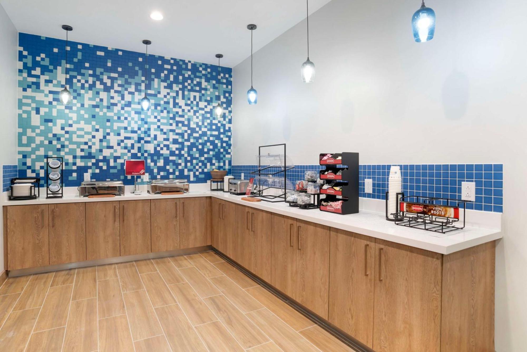 Best Western Plus Mobile Inn And Suites 외부 사진